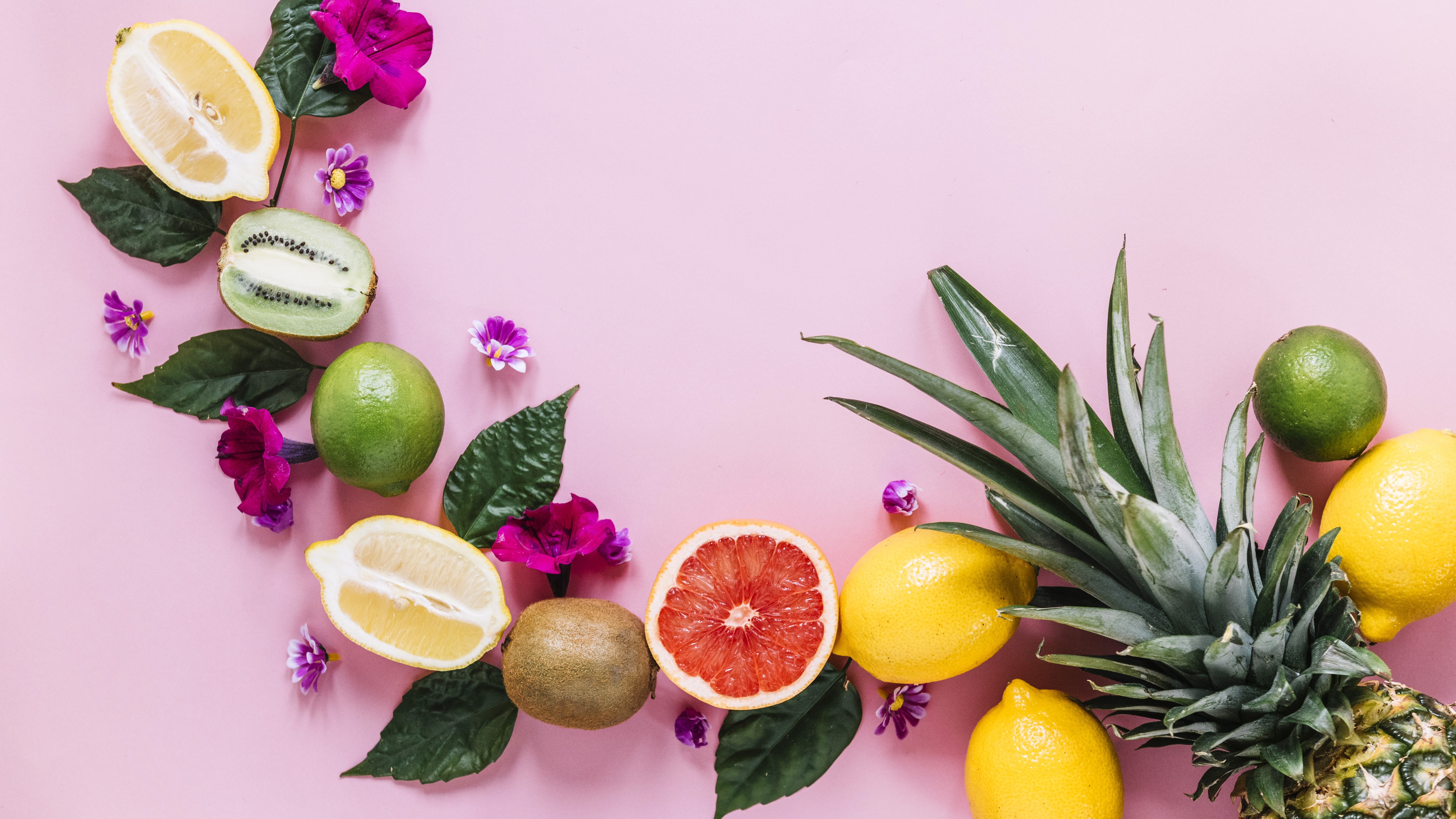 Много фруктов