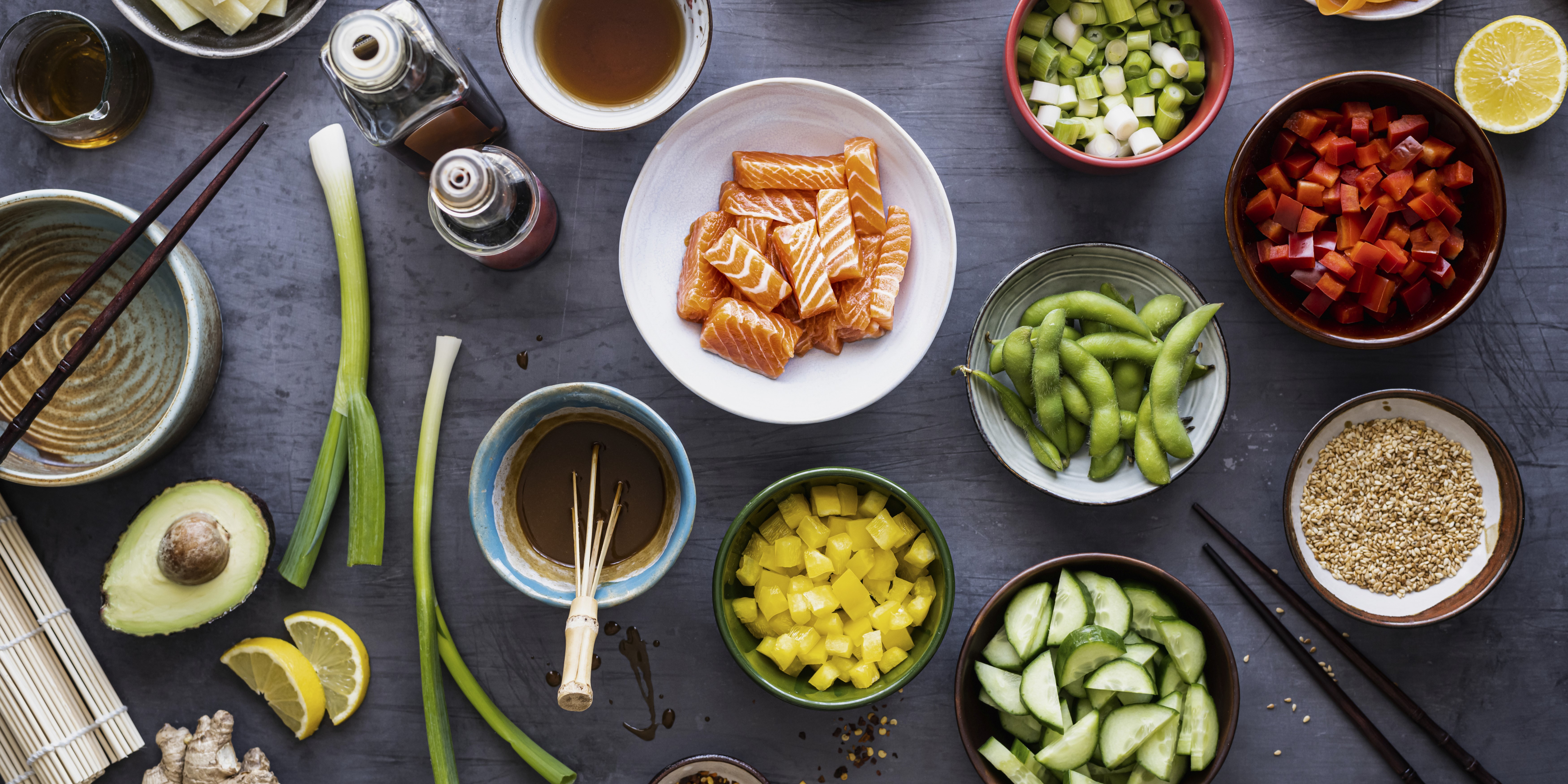 Разнообразные продукты китайской кухни